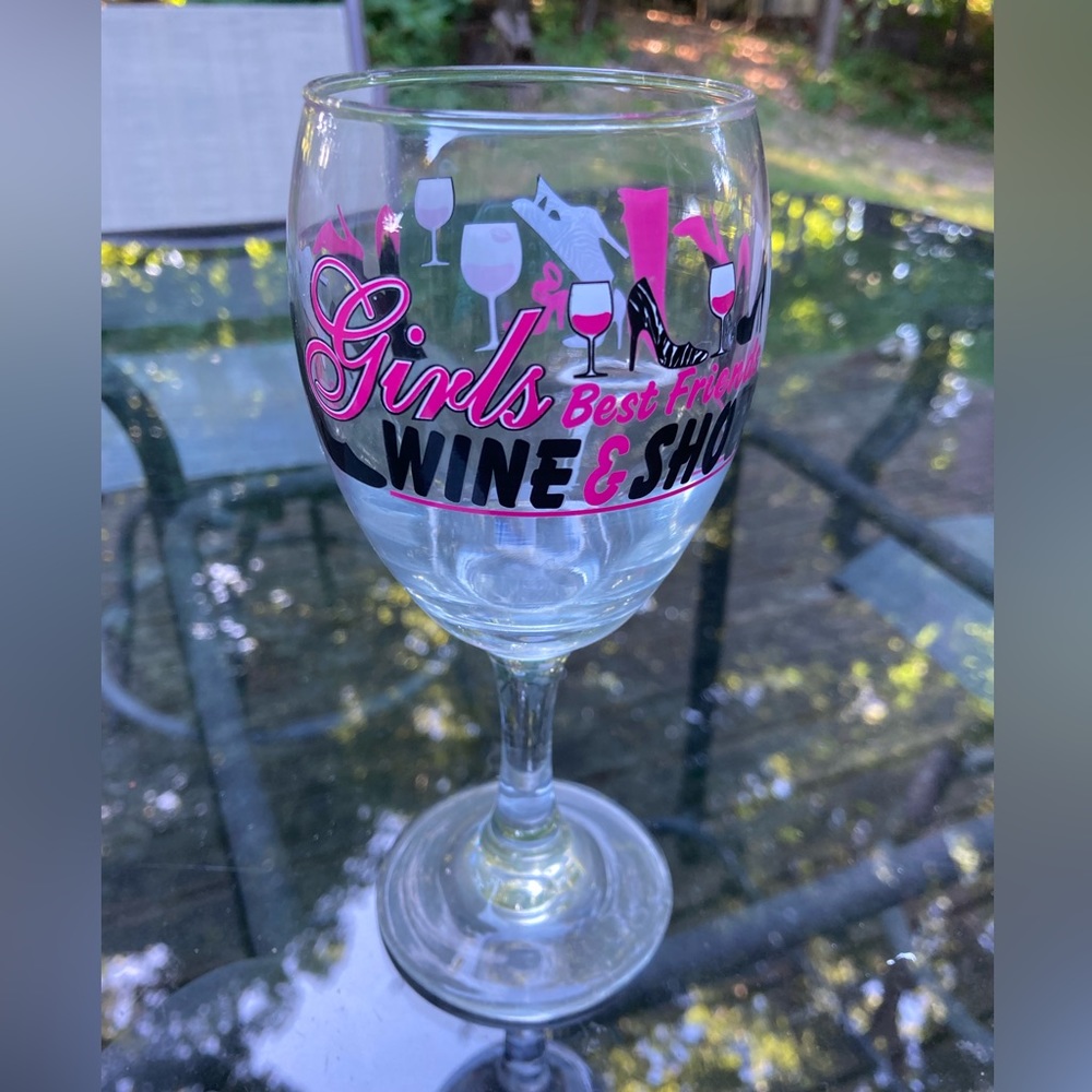 Wine and Shoes wine glass
